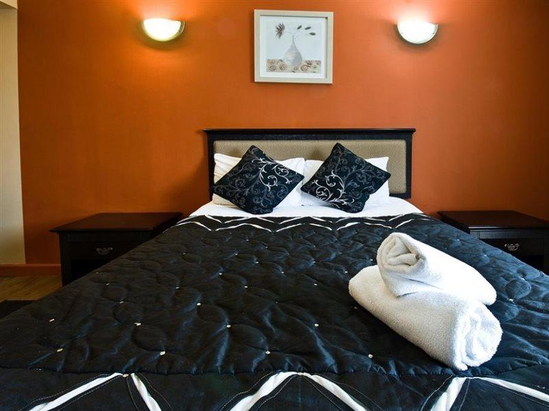 Desalis London Stansted Elsenham